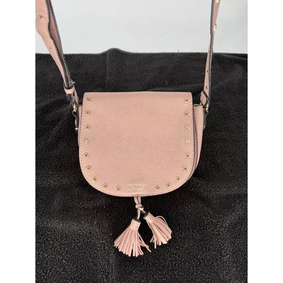 Victorias Secret Pink Faux Leather Crossbody Bag With Gold Stud Accents & Tassel - Picture 3 of 14